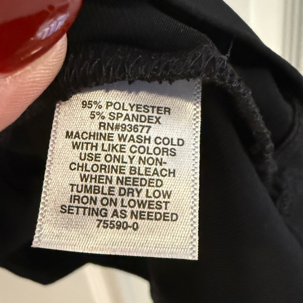 Liz Claiborne Black Sleeveless‎ Tie Neck Blouse Plus Size 0X - Picture 3 of 3